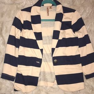 Cream and navy blue blazer